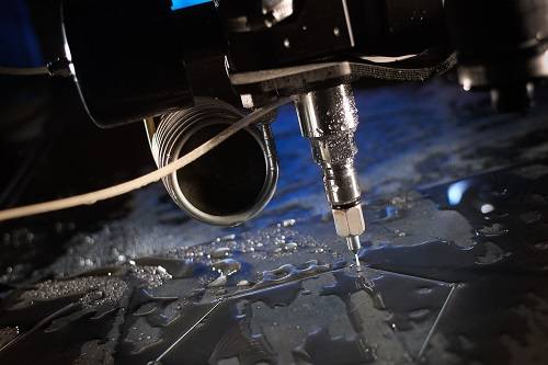 Fabrication de machines de découpe jet d'eau multi matériaux à Strasbourg 67 Bas-Rhin