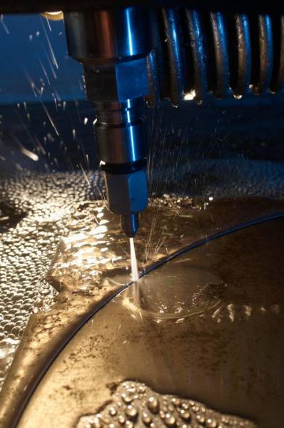 Tête de découpe machine jet d'eau OMAX 2626