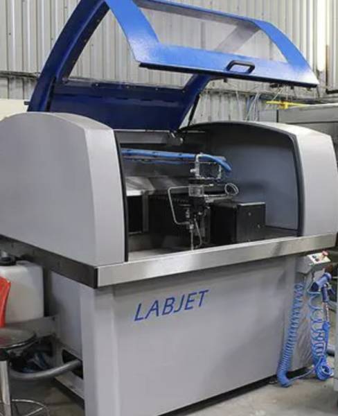 Machine découpe jet d'eau LABJET à vendre