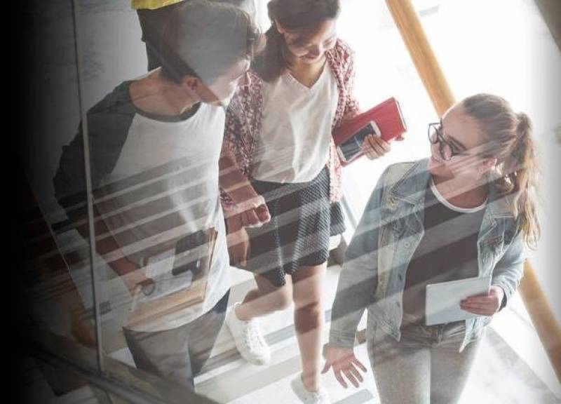 Offre spéciale OMAX pour l’éducation nationale et les établissements de recherches