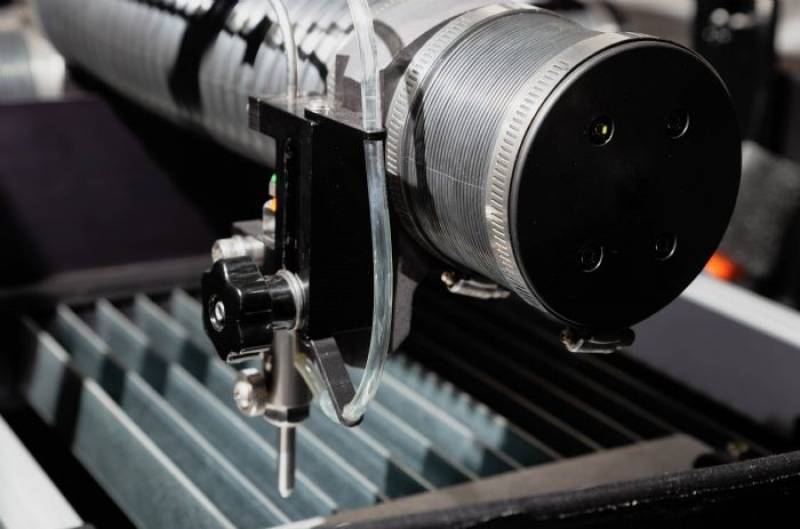 archives photos découpe par jet d'eau abrasif OMAX France sur Toulouse