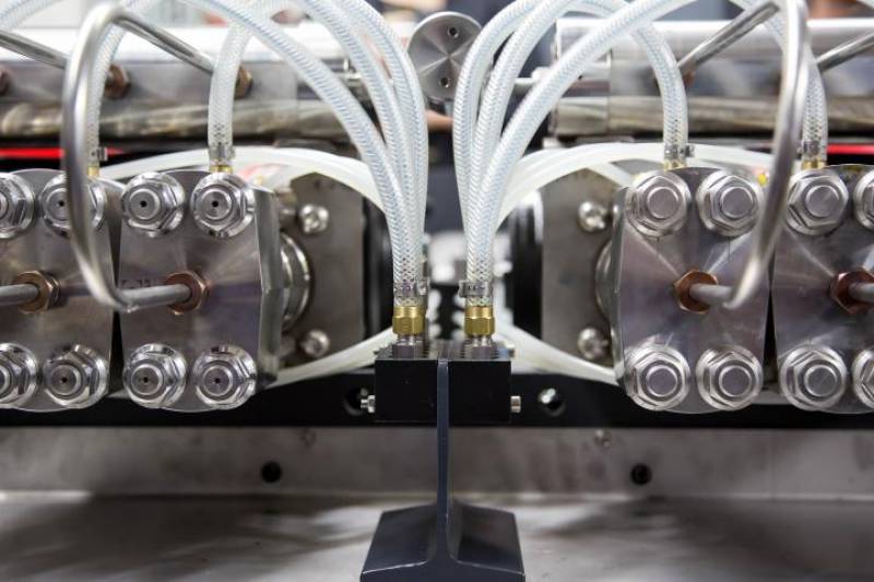 Têtes de pistons pompe OMAX découpe jet d'eau abrasif